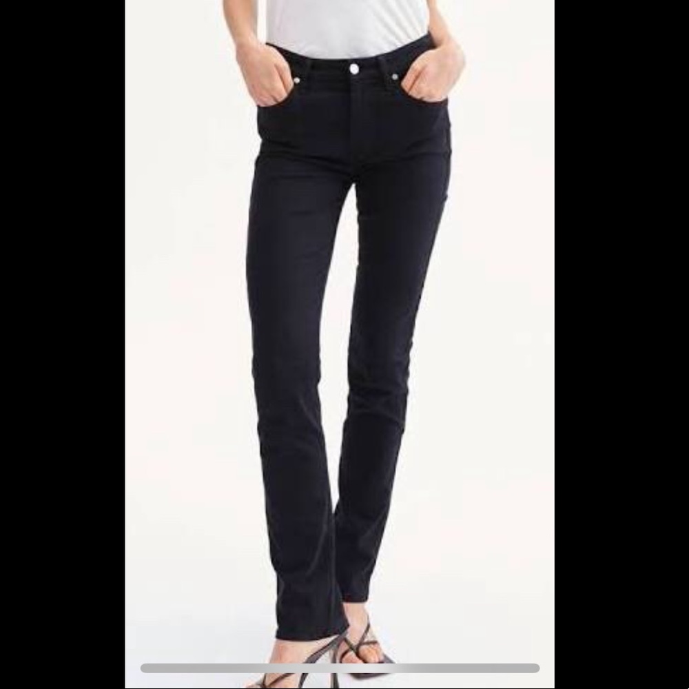 7 for All Mankind Skinny Straightleg Black Jean